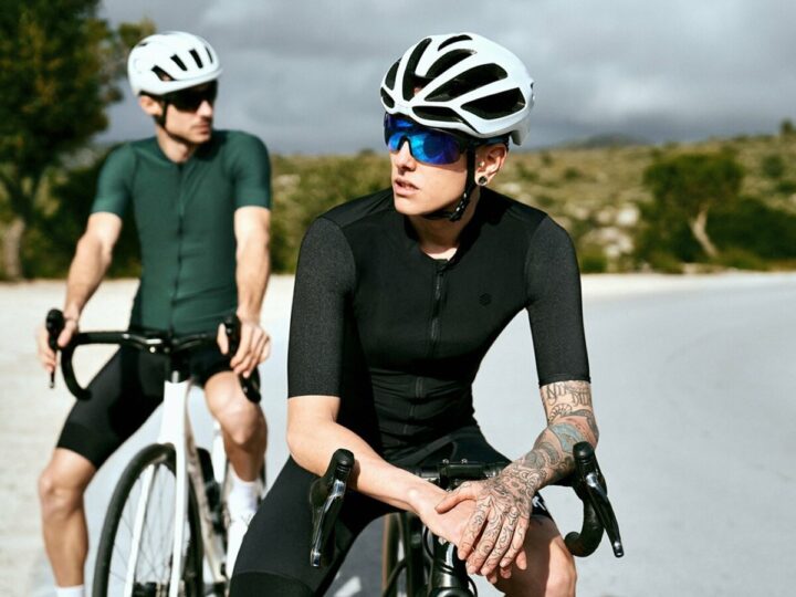 Check these great tips when buying cycling clothing
