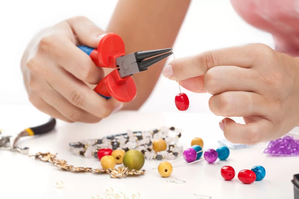 How to Start a Jewelry Business from Home
