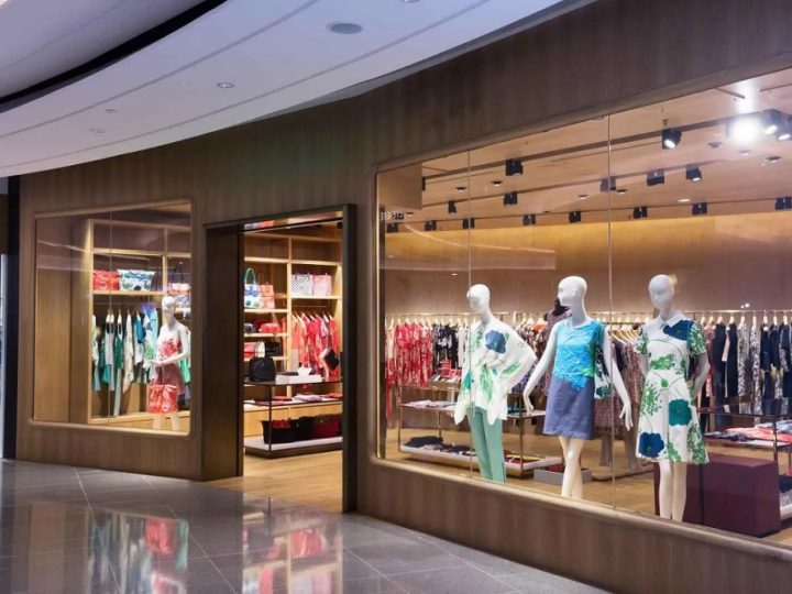 The Future of Outlet Retail in the Digital Age