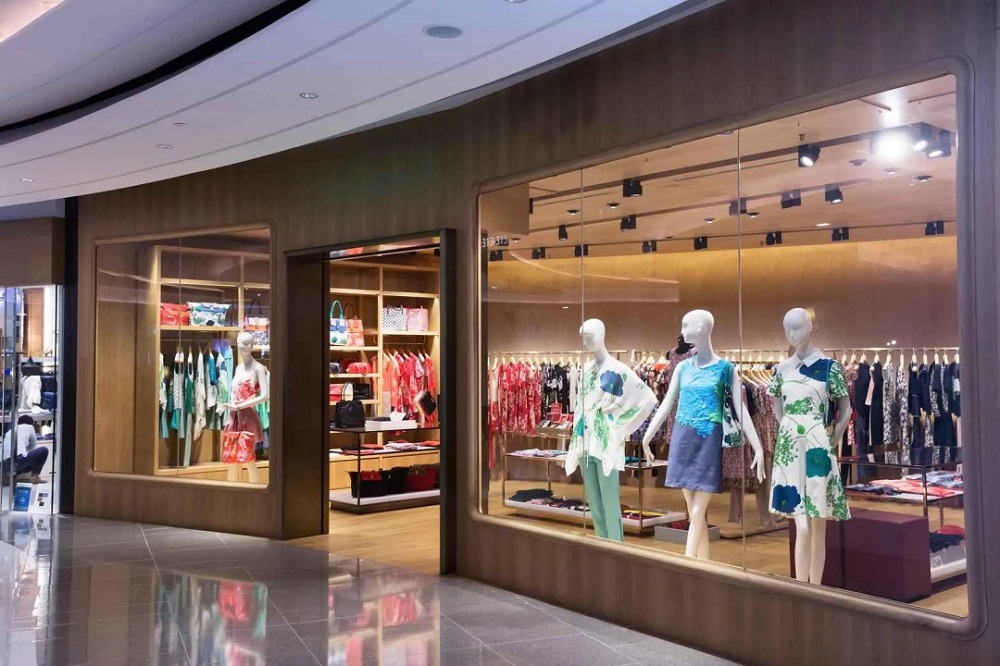 The Future of Outlet Retail in the Digital Age
